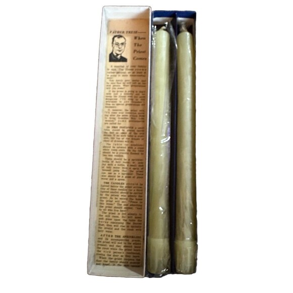 A. I. Root Co Candles Sacred Use 10.5" 100% Beeswax Original Box 1940s? Story - Picture 2 of 6